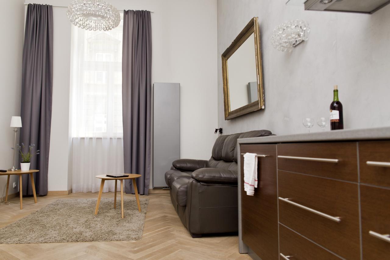 קרקוב Light Rooms Apartment מראה חיצוני תמונה